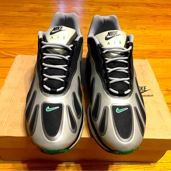 Nike Air Max 96+ EVOLVE US11 EUC - Picture 2 of 14